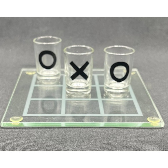 Shot Glass Tic Tac Toe - Picture 1 of 2